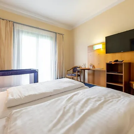 Motel Dresdner Tor Sued 3*